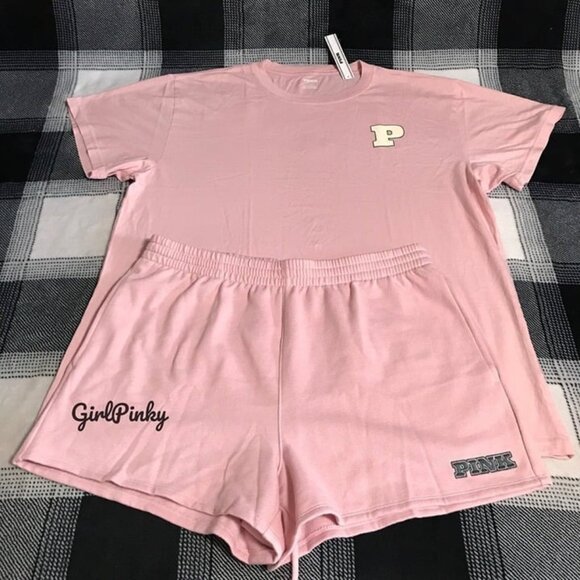 VS PINK LIMITED EDITION CAMPUS TEE & SHORT OUTFIT IN CHALK ROSE ALL SIZES - Picture 4 of 6